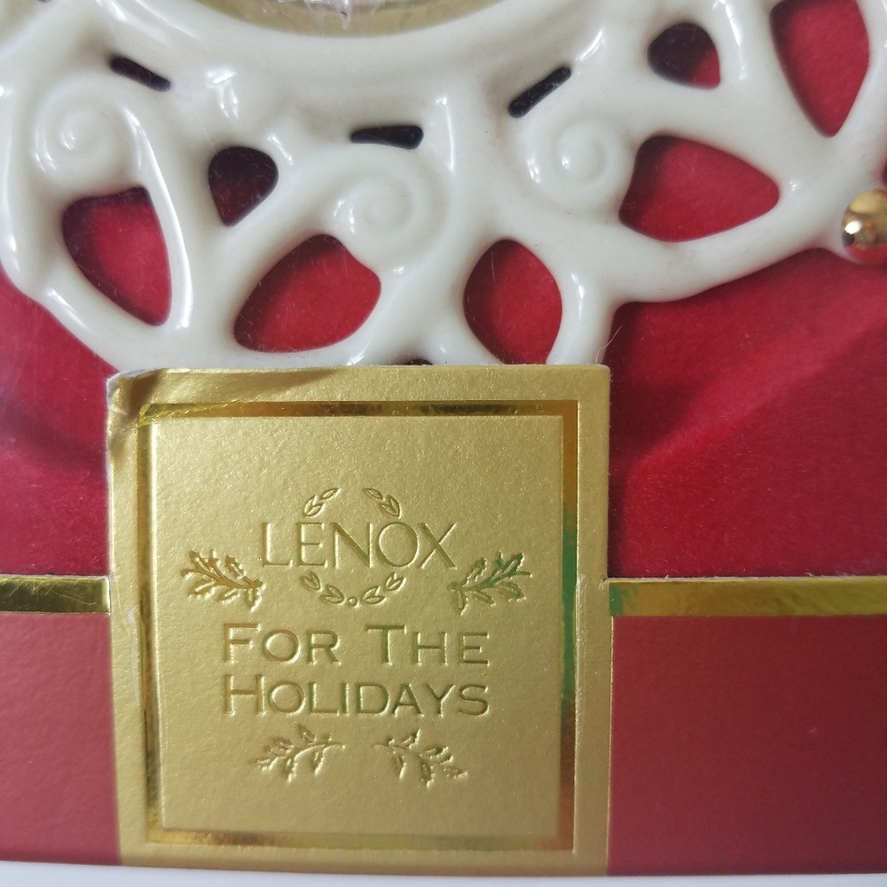 NWT LENOX HOLIDAY SNOWLIGHT CANDLE HOLDER - Picture 3 of 8